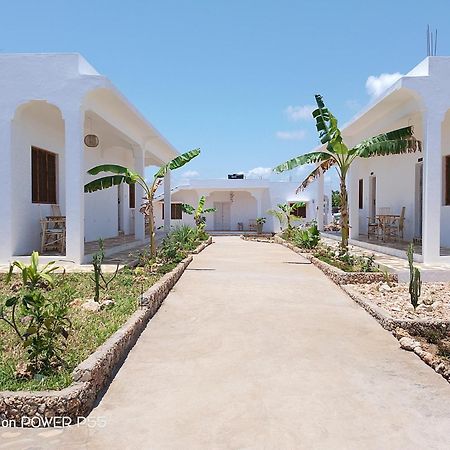 Bed and Breakfast Red Land House Ватаму Экстерьер фото